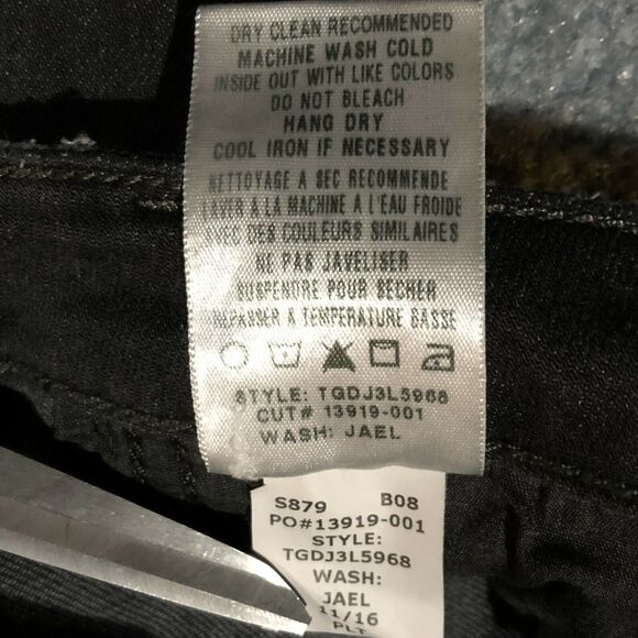 Joe’s Jeans 26 Dark Blue Distressed Mid Rise Raw Hems 27 in Inseam Women's - Picture 11 of 12